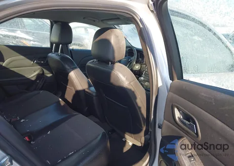 2014 Chevrolet Malibu 1Lt z USA, uszkodzony, nr VIN 1G11C5SL0EF303549